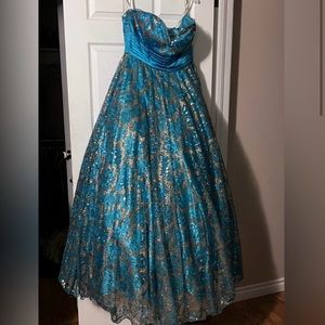 Tony Bowls Turqoise Blue Green Ballgown 16